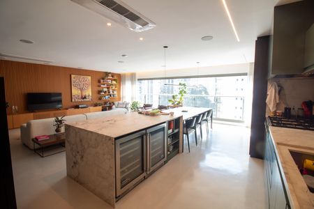 Apartamento para alugar com 143m², 3 quartos e 2 vagasSala/Cozinha
