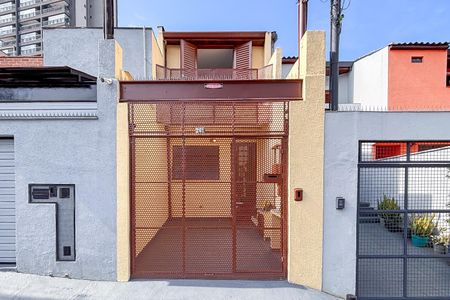 Casa para alugar com 60m², 2 quartos e 1 vagaFachada