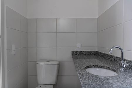 Apartamento à venda com 67m², 3 quartos e 2 vagasBanheiro da Suíte