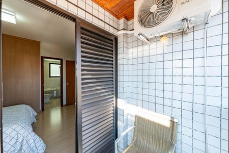 Apartamento à venda com 119m², 3 quartos e 2 vagasVaranda da Suíte