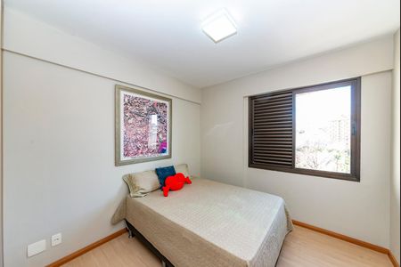 Apartamento à venda com 119m², 3 quartos e 2 vagasQuarto 3