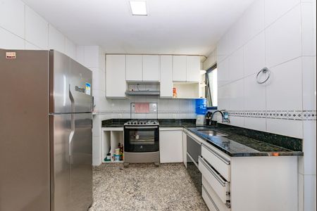 Apartamento à venda com 119m², 3 quartos e 2 vagasCozinha