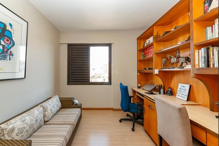 Apartamento à venda com 119m², 3 quartos e 2 vagasQuarto 2