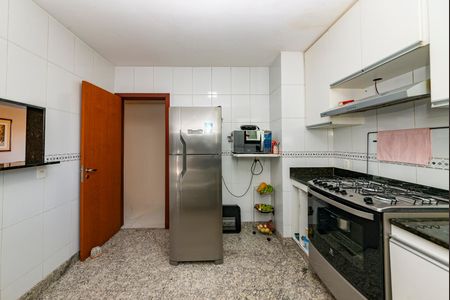 Apartamento à venda com 119m², 3 quartos e 2 vagasCozinha