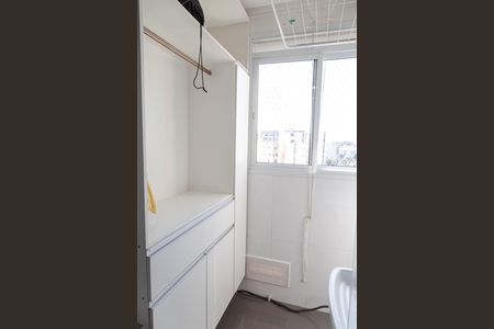 Apartamento à venda com 54m², 2 quartos e 1 vaga Apartamento à venda com 54m², 2 quartos e 1 vagaÁrea de Serviço