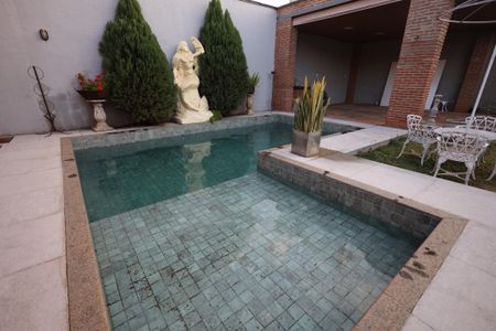 Casa para alugar com 460m², 3 quartos e 2 vagasPiscina