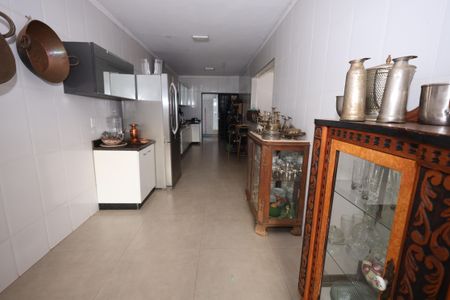 Casa para alugar com 460m², 3 quartos e 2 vagasCozinha