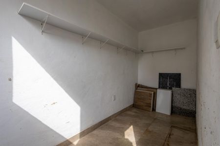 Casa de condomínio à venda com 320m², 3 quartos e 2 vagasTerraço Quarto de Serviço