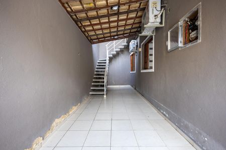 Casa de condomínio à venda com 320m², 3 quartos e 2 vagasGaragem