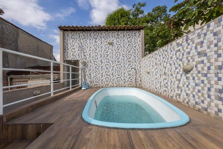 Casa de condomínio à venda com 320m², 3 quartos e 2 vagasTerraço Piscina