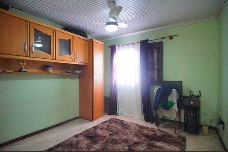 Casa para alugar com 160m², 2 quartos e 2 vagasQuarto 1