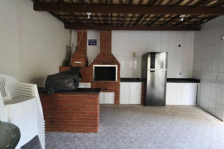 Apartamento para alugar com 95m², 3 quartos e 2 vagas Apartamento para alugar com 95m², 3 quartos e 2 vagasÁrea comum - Churrasqueira