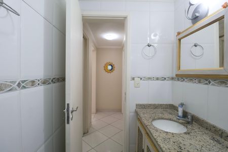 Apartamento para alugar com 95m², 3 quartos e 2 vagas Apartamento para alugar com 95m², 3 quartos e 2 vagasBanheiro Social