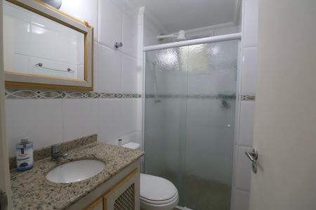 Apartamento para alugar com 95m², 3 quartos e 2 vagas Apartamento para alugar com 95m², 3 quartos e 2 vagasBanheiro Social