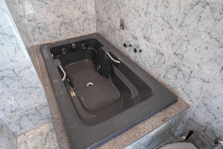 Apartamento à venda com 160m², 4 quartos e 2 vagas Apartamento à venda com 160m², 4 quartos e 2 vagasÁrea comum