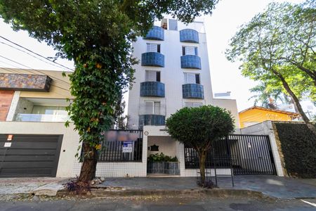Apartamento à venda com 160m², 4 quartos e 2 vagas Apartamento à venda com 160m², 4 quartos e 2 vagasFachada