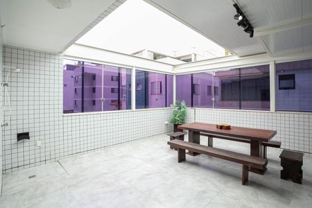 Apartamento à venda com 160m², 4 quartos e 2 vagas Apartamento à venda com 160m², 4 quartos e 2 vagasÁrea comum