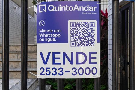 Apartamento à venda com 160m², 4 quartos e 2 vagas Apartamento à venda com 160m², 4 quartos e 2 vagasPlaca