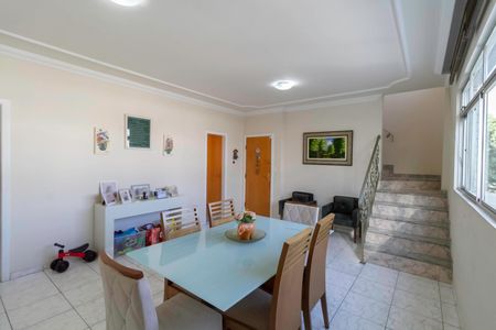 Apartamento à venda com 160m², 4 quartos e 2 vagas Apartamento à venda com 160m², 4 quartos e 2 vagasSala 1