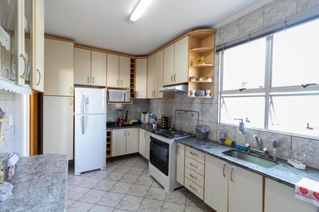Apartamento à venda com 160m², 4 quartos e 2 vagas Apartamento à venda com 160m², 4 quartos e 2 vagasCozinha