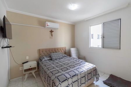 Apartamento à venda com 160m², 4 quartos e 2 vagas Apartamento à venda com 160m², 4 quartos e 2 vagasSuíte 1