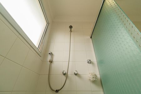 Casa de condomínio à venda com 237m², 3 quartos e 4 vagas Casa de condomínio à venda com 237m², 3 quartos e 4 vagasBanheiro da Suíte 3