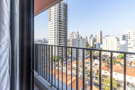 Studio para alugar com 20m², 1 quarto e sem vaga Studio para alugar com 20m², 1 quarto e sem vagaVaranda