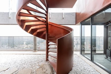 Studio para alugar com 20m², 1 quarto e sem vaga Studio para alugar com 20m², 1 quarto e sem vagaAcesso à Churrasqueira