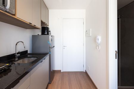 Studio para alugar com 20m², 1 quarto e sem vaga Studio para alugar com 20m², 1 quarto e sem vagaCozinha