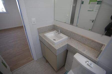 Apartamento à venda com 153m², 4 quartos e 4 vagasBanheiro da Suíte 2
