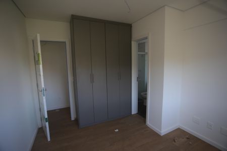Apartamento à venda com 153m², 4 quartos e 4 vagasSuite