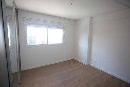 Apartamento à venda com 153m², 4 quartos e 4 vagasSuite 2