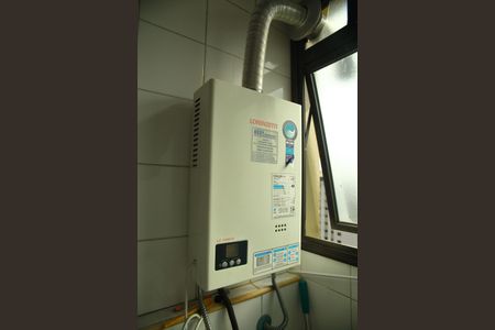 Apartamento à venda com 75m², 2 quartos e 1 vagaÁrea de Serviço- Aquecedor