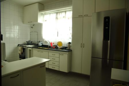 Apartamento à venda com 75m², 2 quartos e 1 vagaCozinha