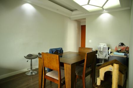 Apartamento à venda com 75m², 2 quartos e 1 vagaSala