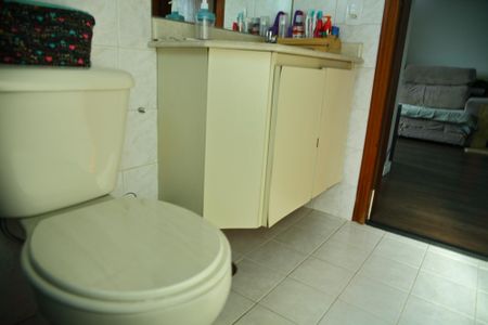 Apartamento à venda com 75m², 2 quartos e 1 vagaBanheiro Social