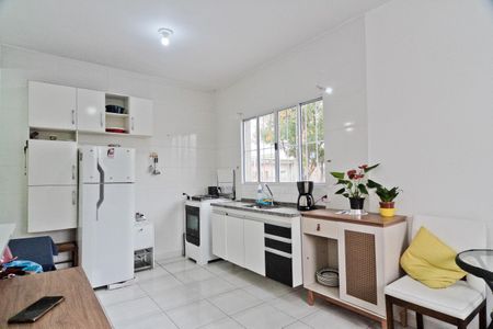 Casa à venda com 220m², 4 quartos e 4 vagasEdícula