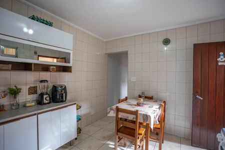 Casa à venda com 202m², 3 quartos e 2 vagas Casa à venda com 202m², 3 quartos e 2 vagasCozinha