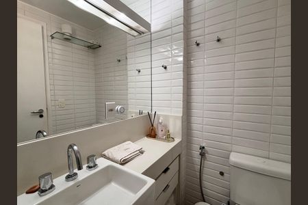 Apartamento para alugar com 38m², 1 quarto e 1 vaga Apartamento para alugar com 38m², 1 quarto e 1 vagaBanheiro