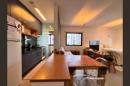 Apartamento para alugar com 38m², 1 quarto e 1 vaga Apartamento para alugar com 38m², 1 quarto e 1 vagaSala