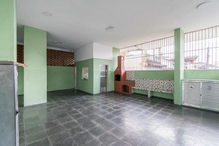 Apartamento à venda com 75m², 2 quartos e sem vagaÁrea comum - Salão de festas