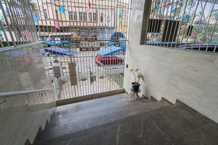 Apartamento à venda com 75m², 2 quartos e sem vagaÁrea comum - Hall da entrada