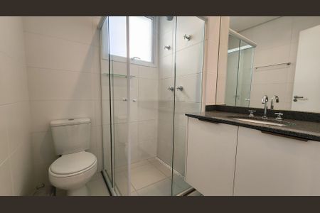 Apartamento à venda com 165m², 3 quartos e 4 vagas Apartamento à venda com 165m², 3 quartos e 4 vagasBanheiro da Suíte 1