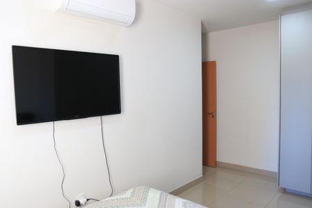 Apartamento para alugar com 65m², 2 quartos e 1 vagaSuíte