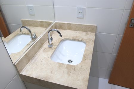 Apartamento para alugar com 65m², 2 quartos e 1 vagaBanheiro