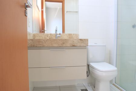 Apartamento para alugar com 65m², 2 quartos e 1 vagaBanheiro da Suíte