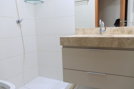 Apartamento para alugar com 65m², 2 quartos e 1 vagaBanheiro