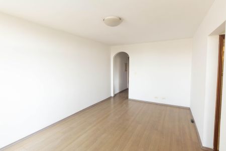 Apartamento para alugar com 90m², 3 quartos e 1 vaga Apartamento para alugar com 90m², 3 quartos e 1 vagaSala