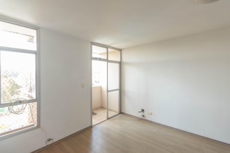 Apartamento para alugar com 90m², 3 quartos e 1 vaga Apartamento para alugar com 90m², 3 quartos e 1 vagaSala
