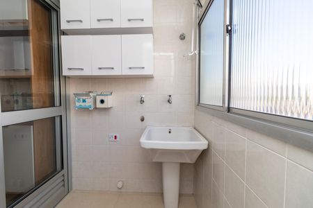 Apartamento à venda com 55m², 2 quartos e 1 vaga Apartamento à venda com 55m², 2 quartos e 1 vagaÁrea de Serviço